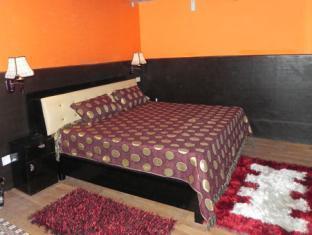 Apple Orchard Resort Dhanaulti Exterior foto